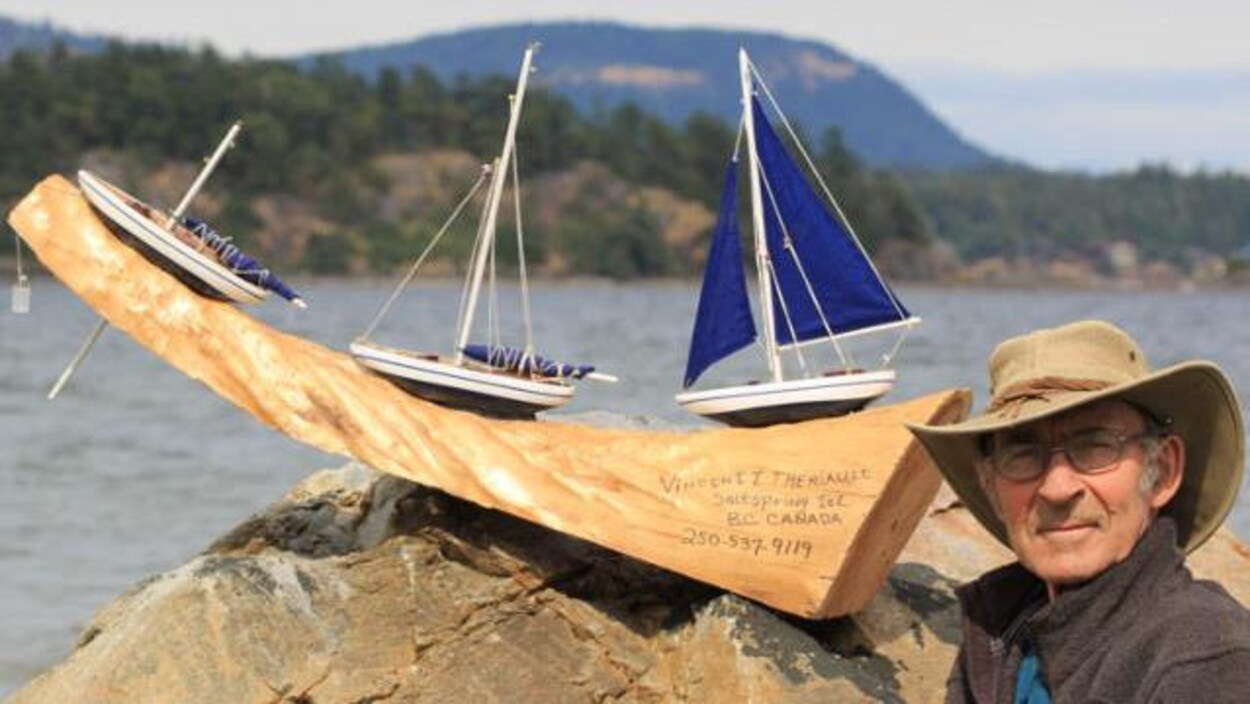 L'inventeur Vincent Thériault n'a jamais cessé de réfléchir à des moyens de sauver des vies en mer. L'inventeur Vincent Thériault n'a jamais cessé de réfléchir à des moyens de sauver des vies en mer.