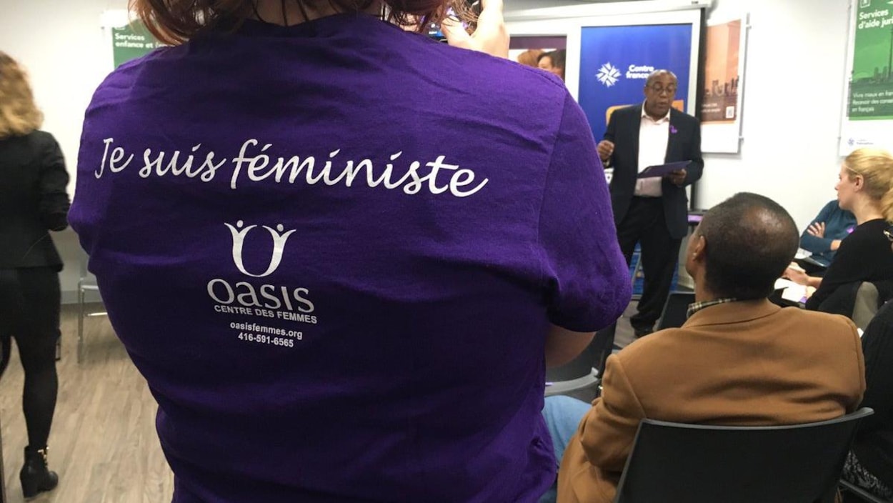 Au lancement de la campagne 16 jours d'activisme contre la violence faite aux femmes.