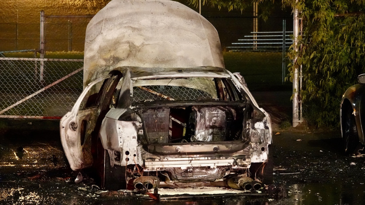 Incendie criminel d’un véhicule à Montréal-Nord