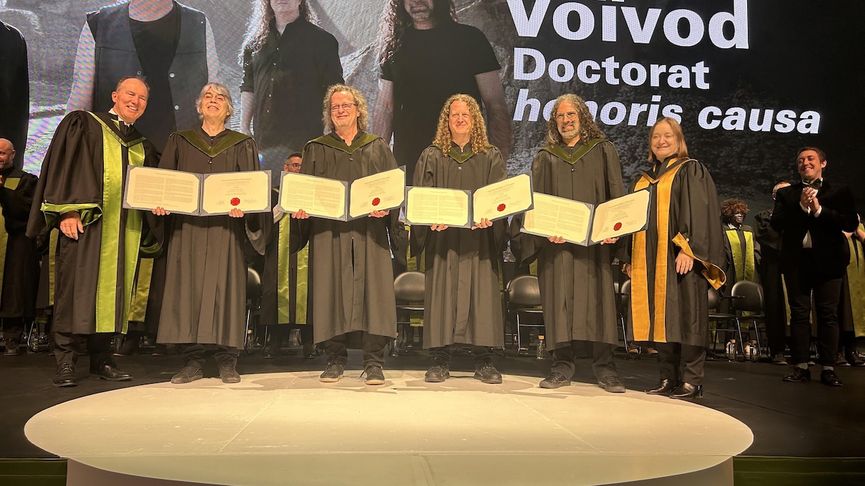 Les membres du groupe de métal Voïvod reçoivent un doctorat honoris causa