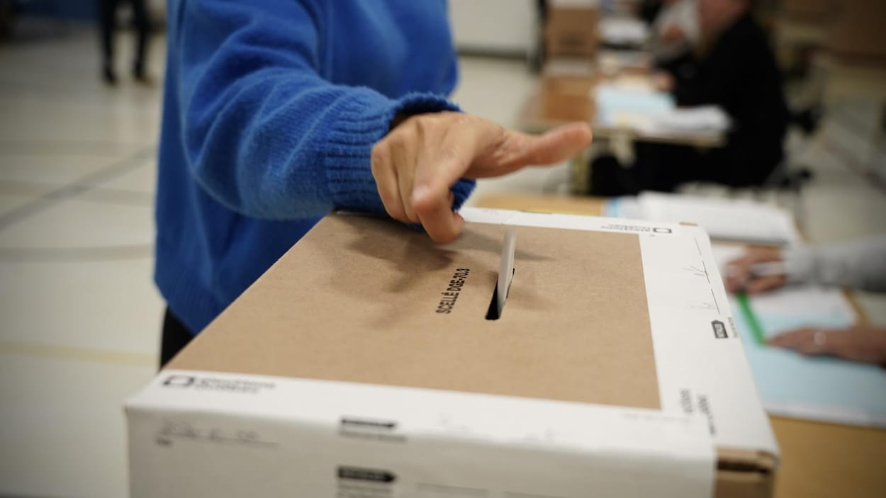 Répartition du vote : là où la CAQ a dominé et les circonscriptions divisées