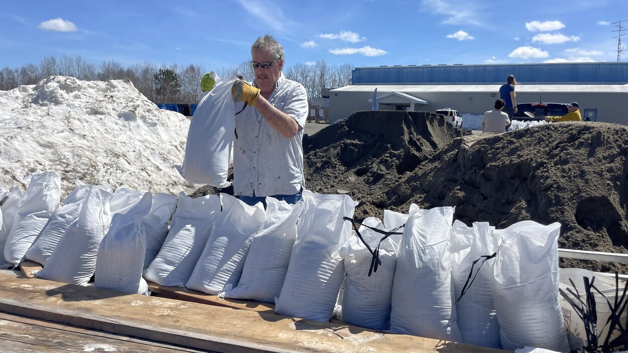 Inondations : état d’urgence maintenu à la Rivière des Français