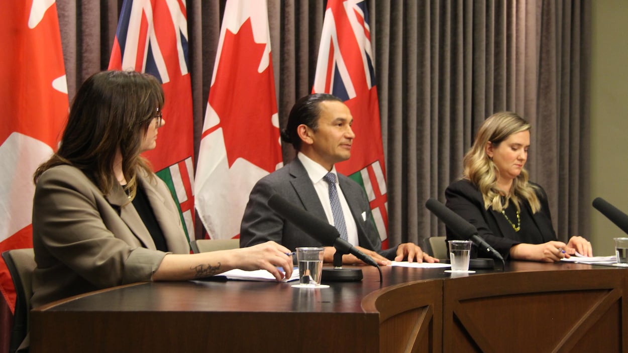 Le Manitoba prêt à accueillir des milliers d’évacués des feux de forêts si nécessaire