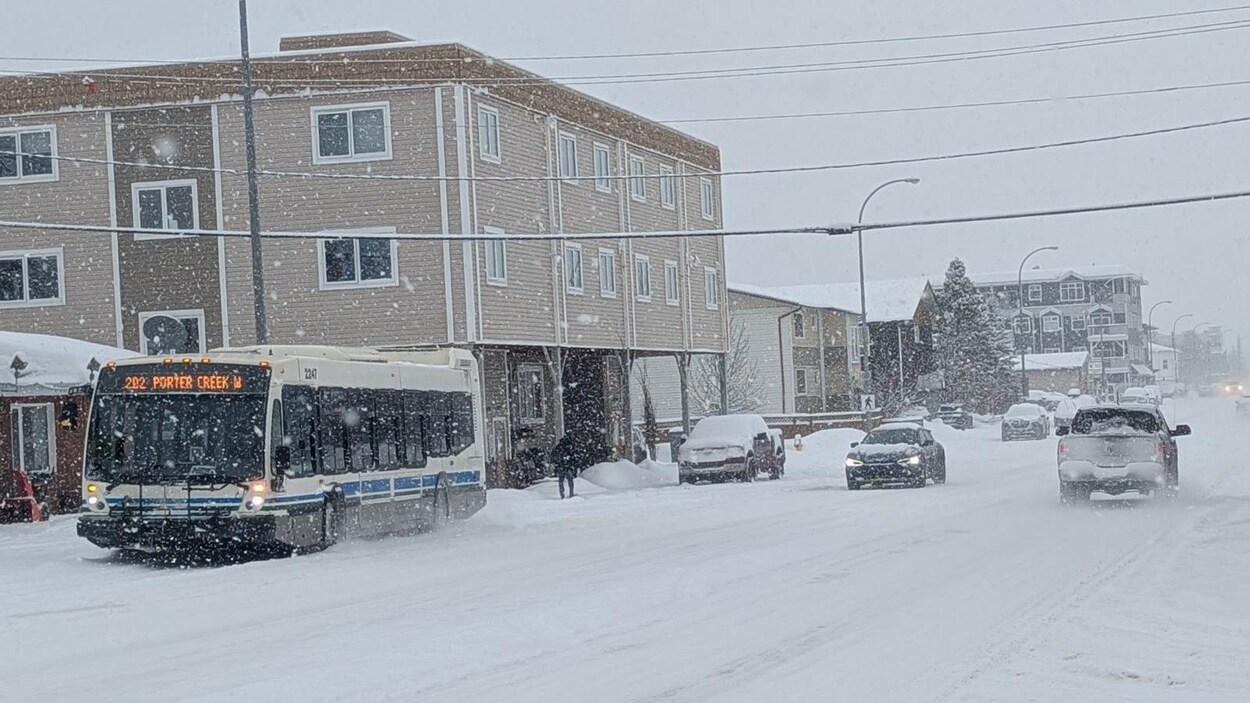 La GRC du Yukon signale plusieurs sorties de route