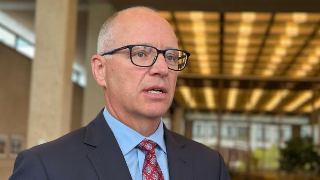 Scott Gillingham promet un comité qui se penchera sur les technologies émergentes
