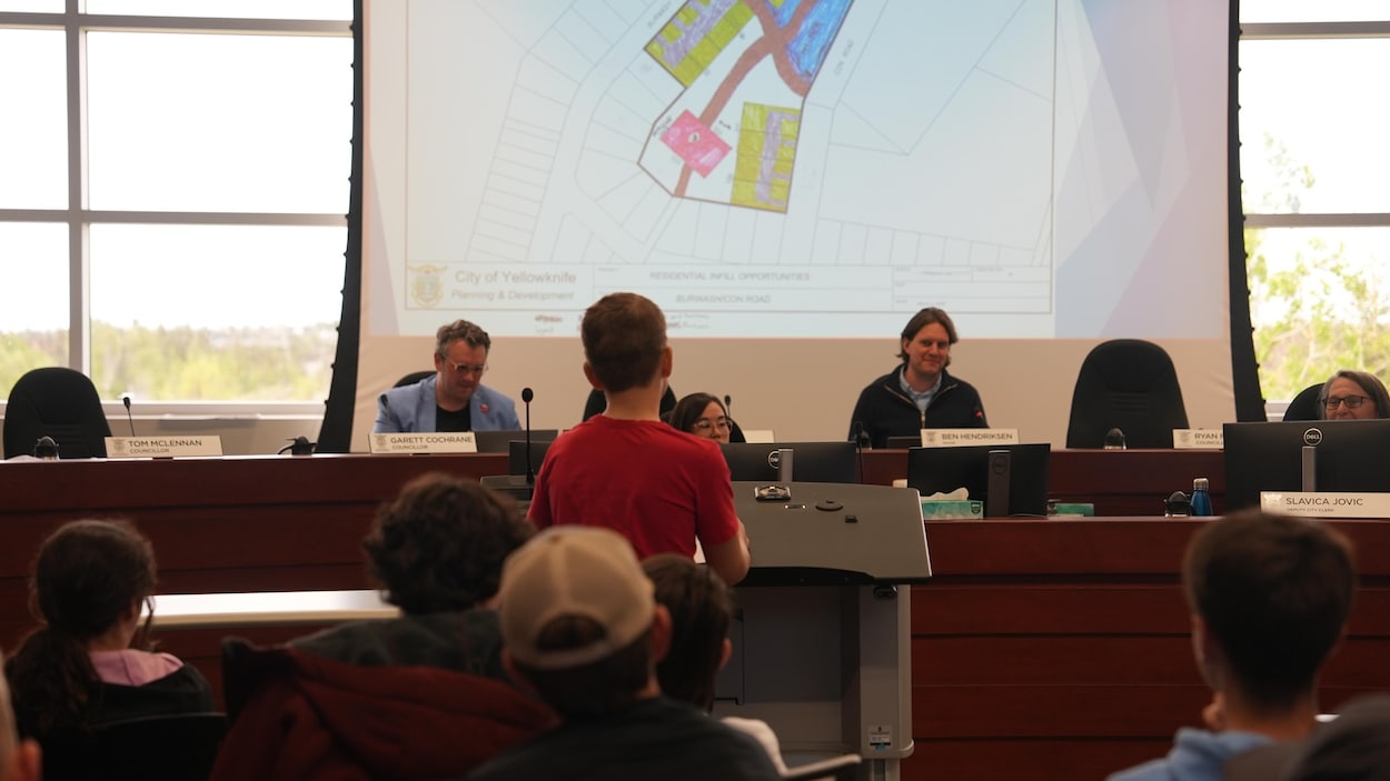 Une classe d’immersion de Yellowknife s’intéresse à l’aménagement urbain
