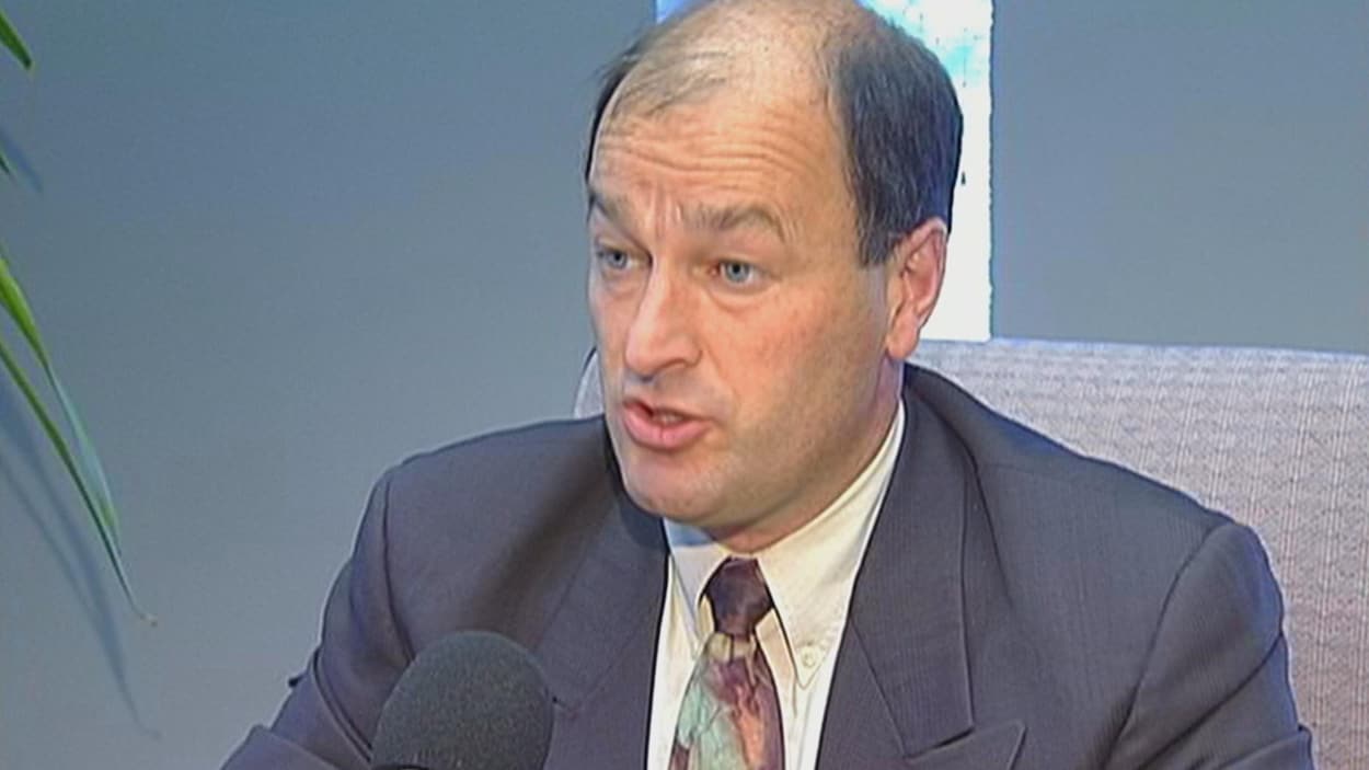 Le maire Yves Lévesque en 1999.