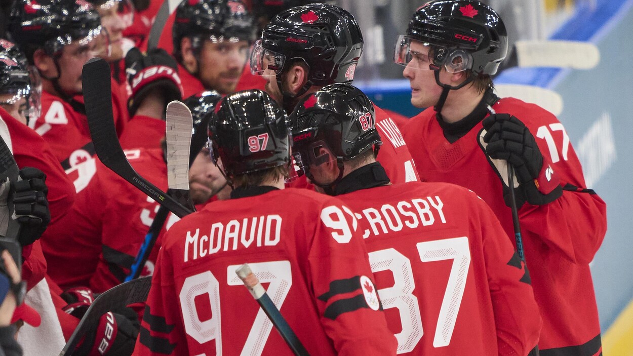 Le Canada pulvérise la France 10-2 pour clore le tour préliminaire