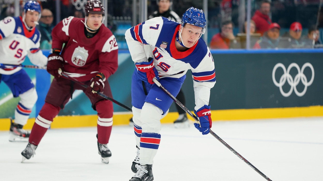 Brady Tkachuk de retour à Ottawa avec une médaille d’or et une controverse!