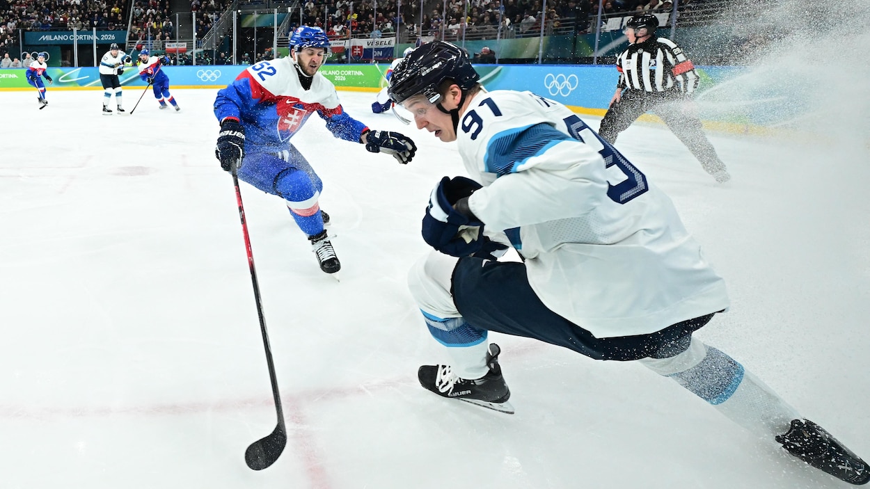 Une médaille et de l’expérience dans les bagages d’Oliver Kapanen