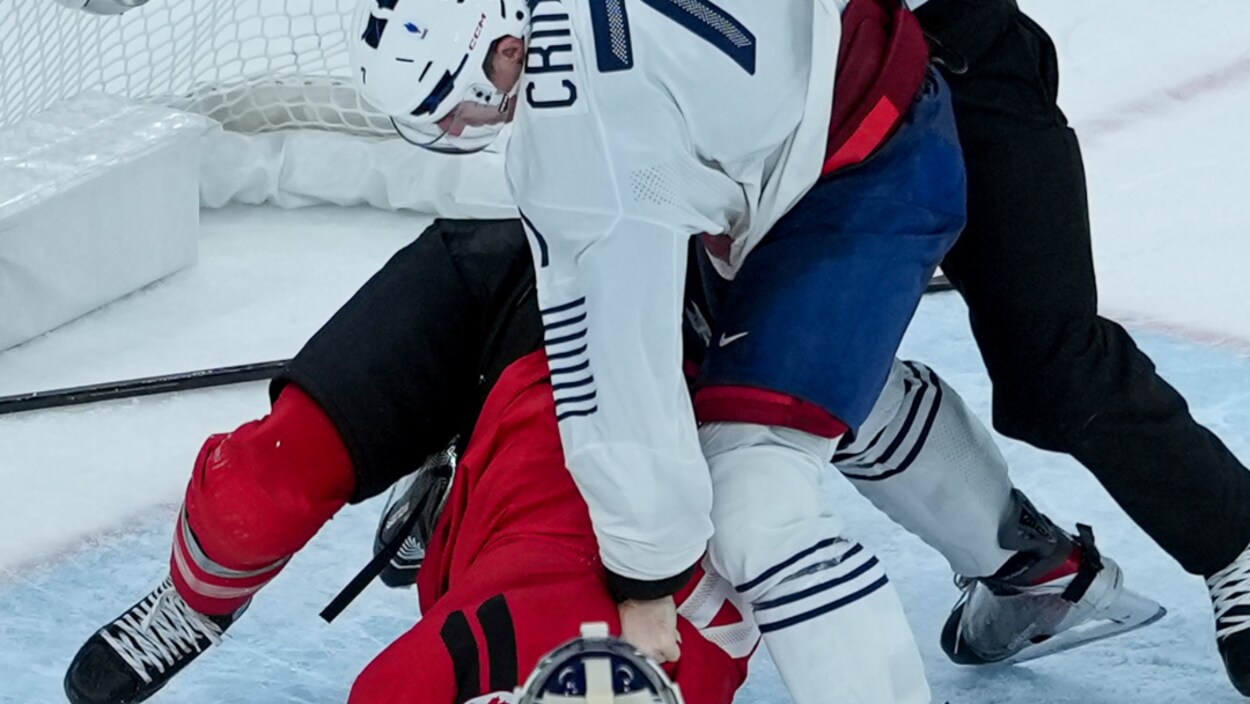 Hockey : Tom Wilson et Pierre Crinon jettent les gants