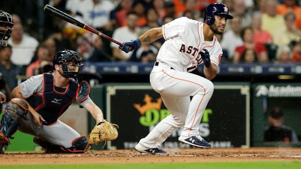 Le Québécois des Astros de Houston s'élance.