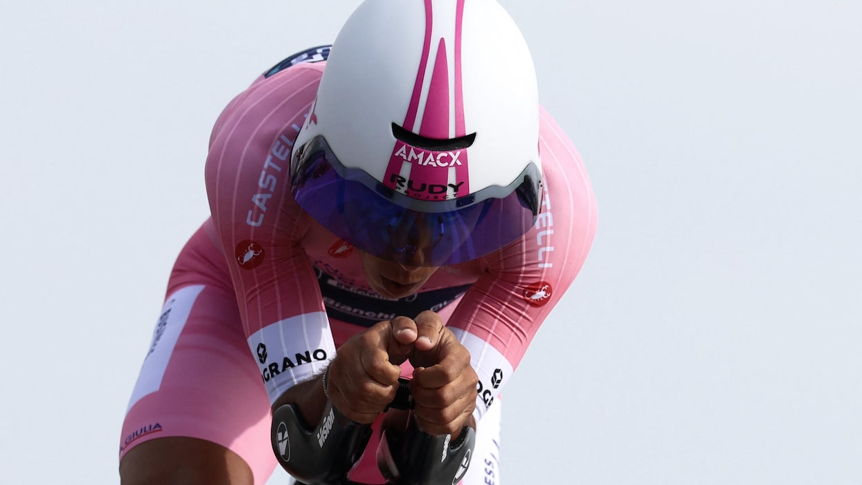 Tour d’Italie : Afonso Eulalio s’accroche à son maillot rose