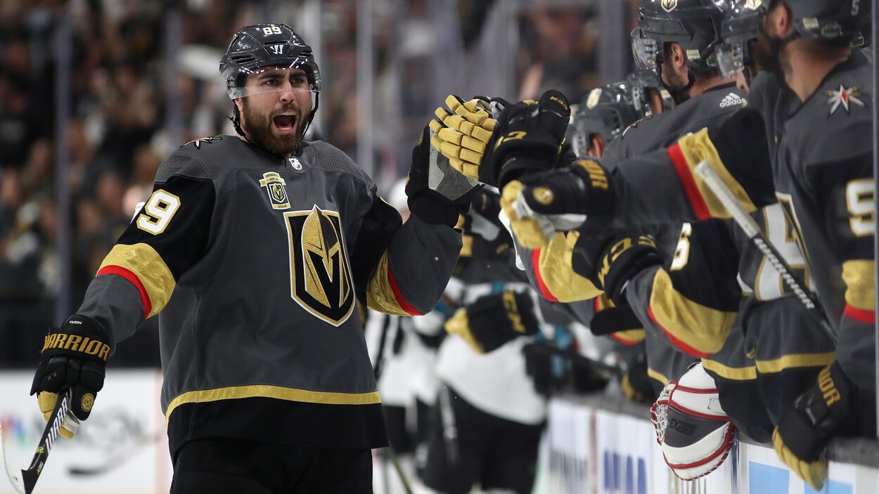 Alex Tuch Alex Tuch