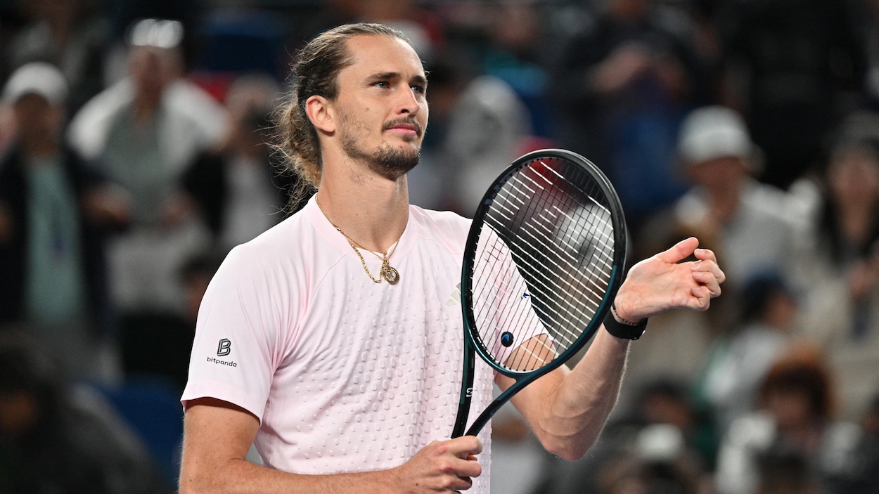 Alexander Zverev accĂšde au carrĂ© dâas du Masters de Shanghai
