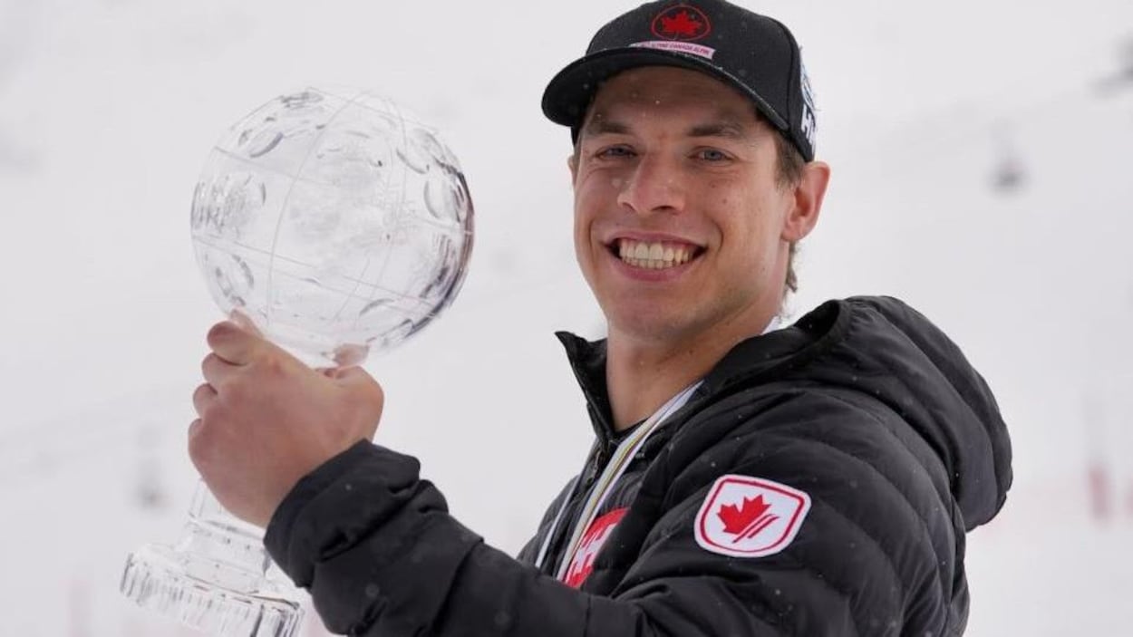 Le globe de cristal que « chassait » Alexis Guimond depuis si longtemps