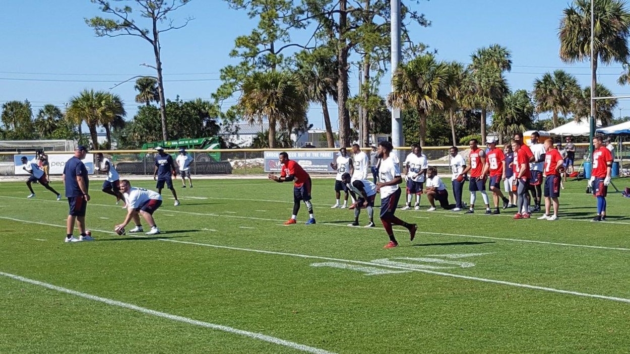 Les Alouettes de Montréal tiennent leur camp d'entraînement pour la saison 2018 en Floride. Les Alouettes de Montréal tiennent leur camp d'entraînement pour la saison 2018 en Floride.