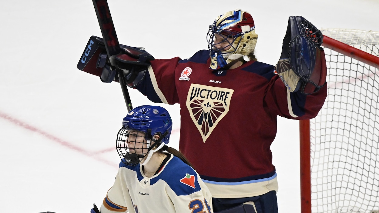 Ann-Renée Desbiens et la Victoire blanchissent les Goldeneyes