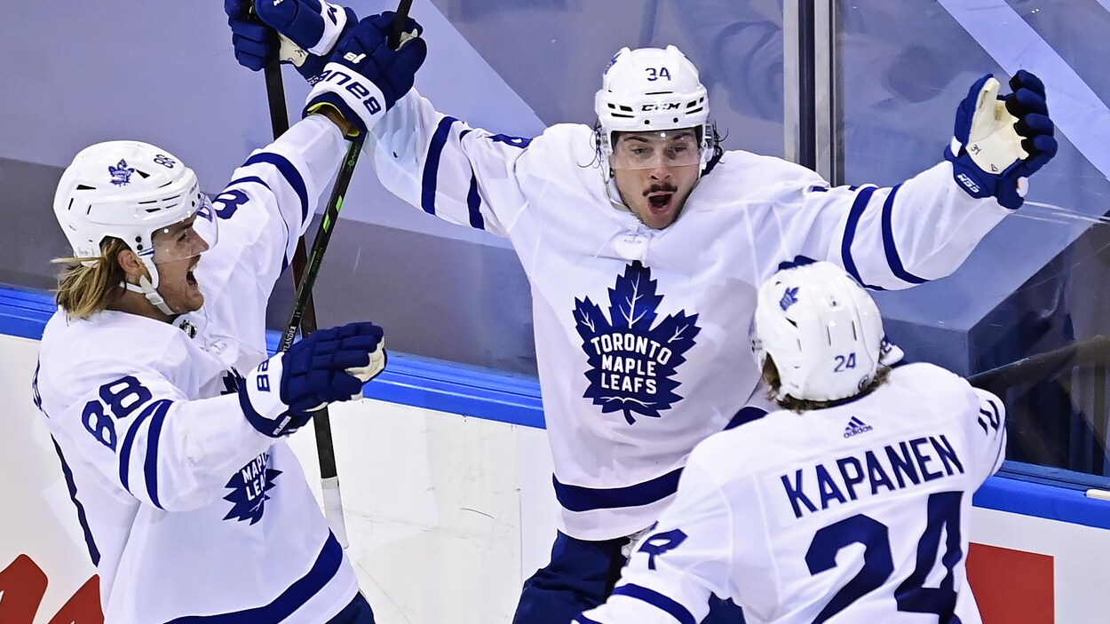 Hockey - NHL - Stanley Cup : Columbus égalise face à Tampa Bay Hockey - NHL - Stanley Cup : Columbus égalise face à Tampa Bay