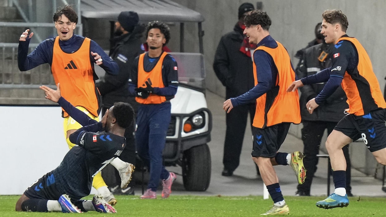 Un triplé de Ballou Tabla élimine le Toronto FC du Championnat canadien