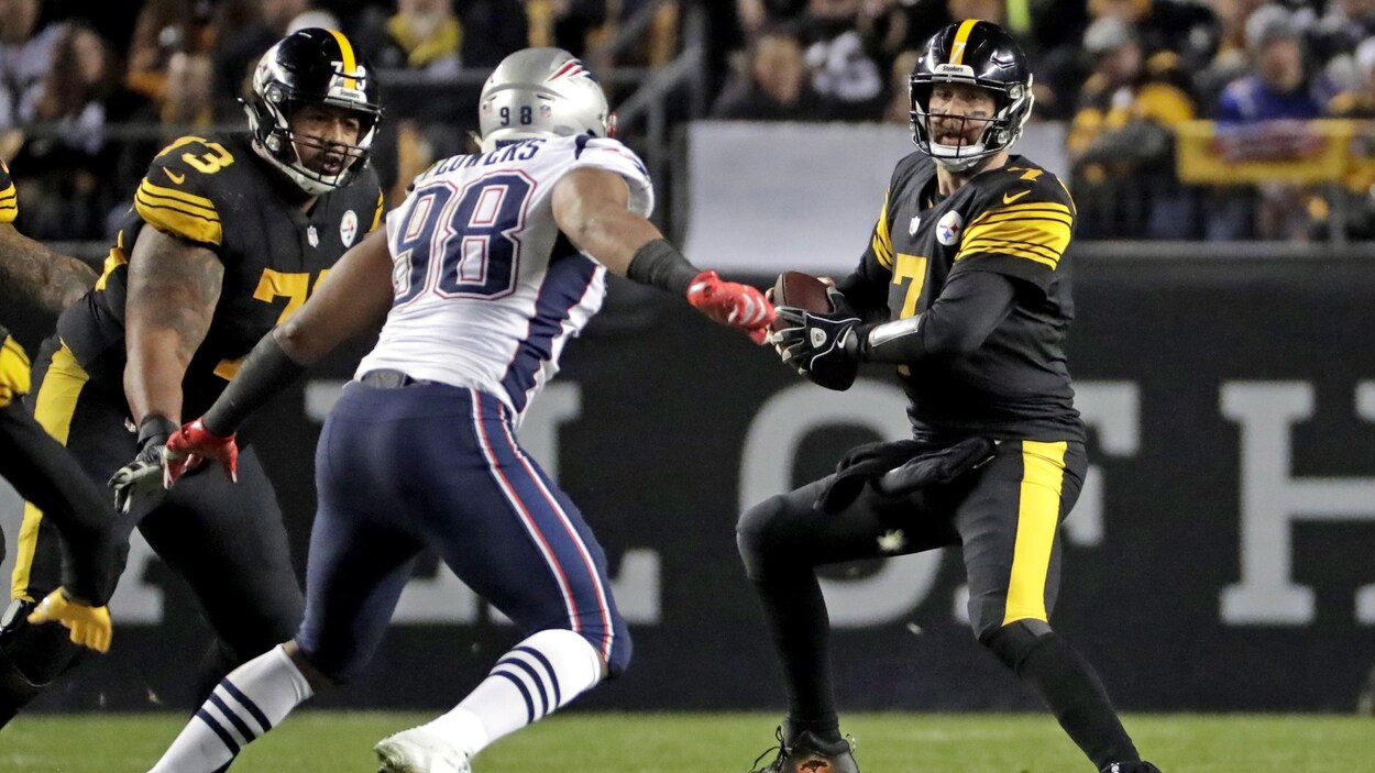Ben Roethlisberger (à droite)