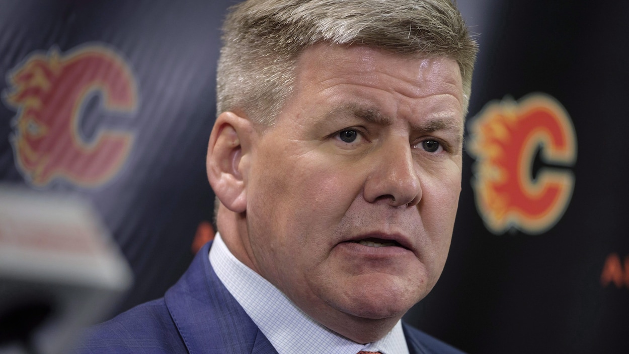 Bill Peters nommé entraîneur-chef des Flames de Calgary