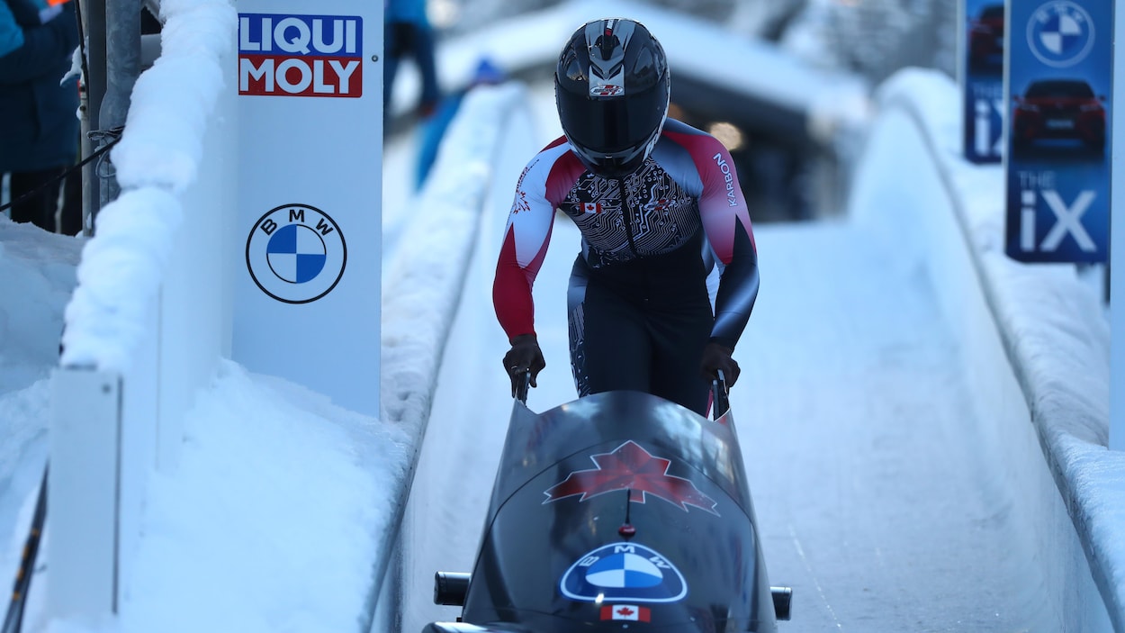 Die kanadische Bobfahrerin Cynthia Appiah ist eine Eisläuferin.