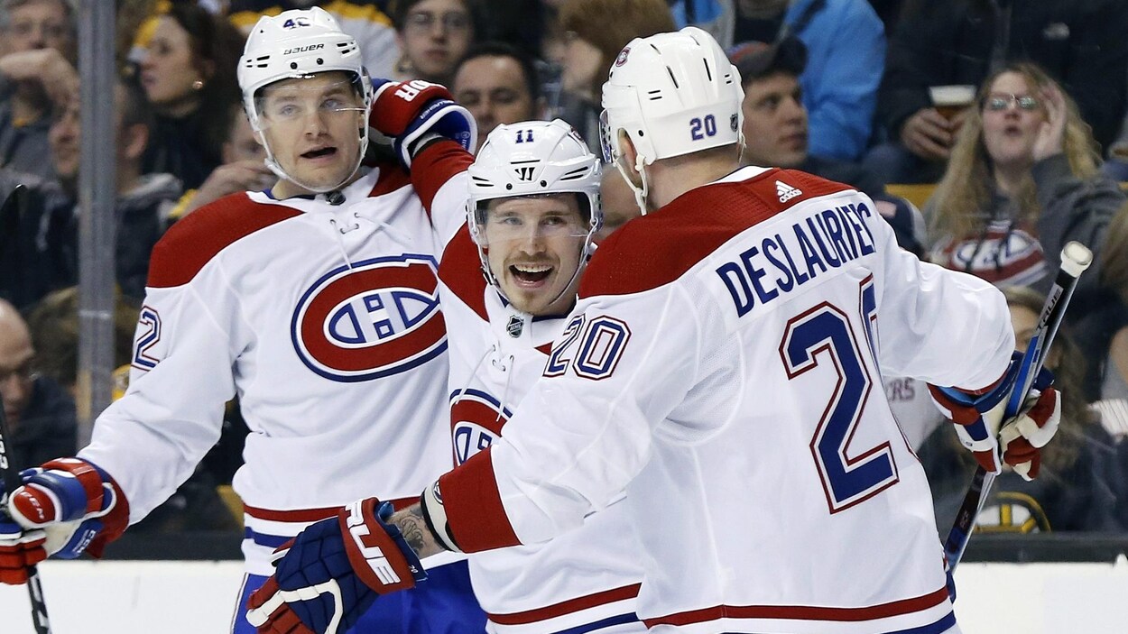 Brendan Gallagher célèbre son but avec Byron Froese et Nicolas Deslauriers. Brendan Gallagher célèbre son but avec Byron Froese et Nicolas Deslauriers.