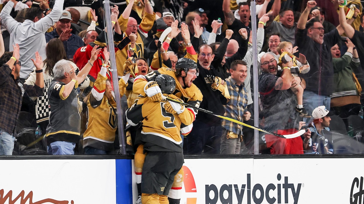Brett Howden joue les héros et les Golden Knights s’approchent du 2e tour