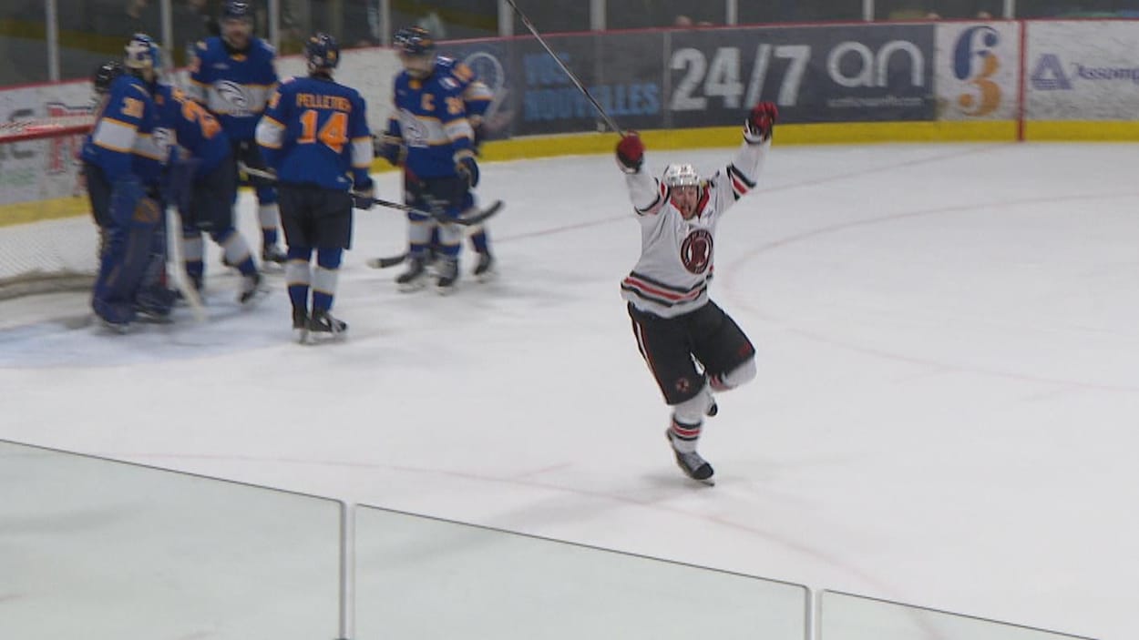 UNB défait les Aigles Bleus à la dernière seconde et force la tenue d’un match décisif
