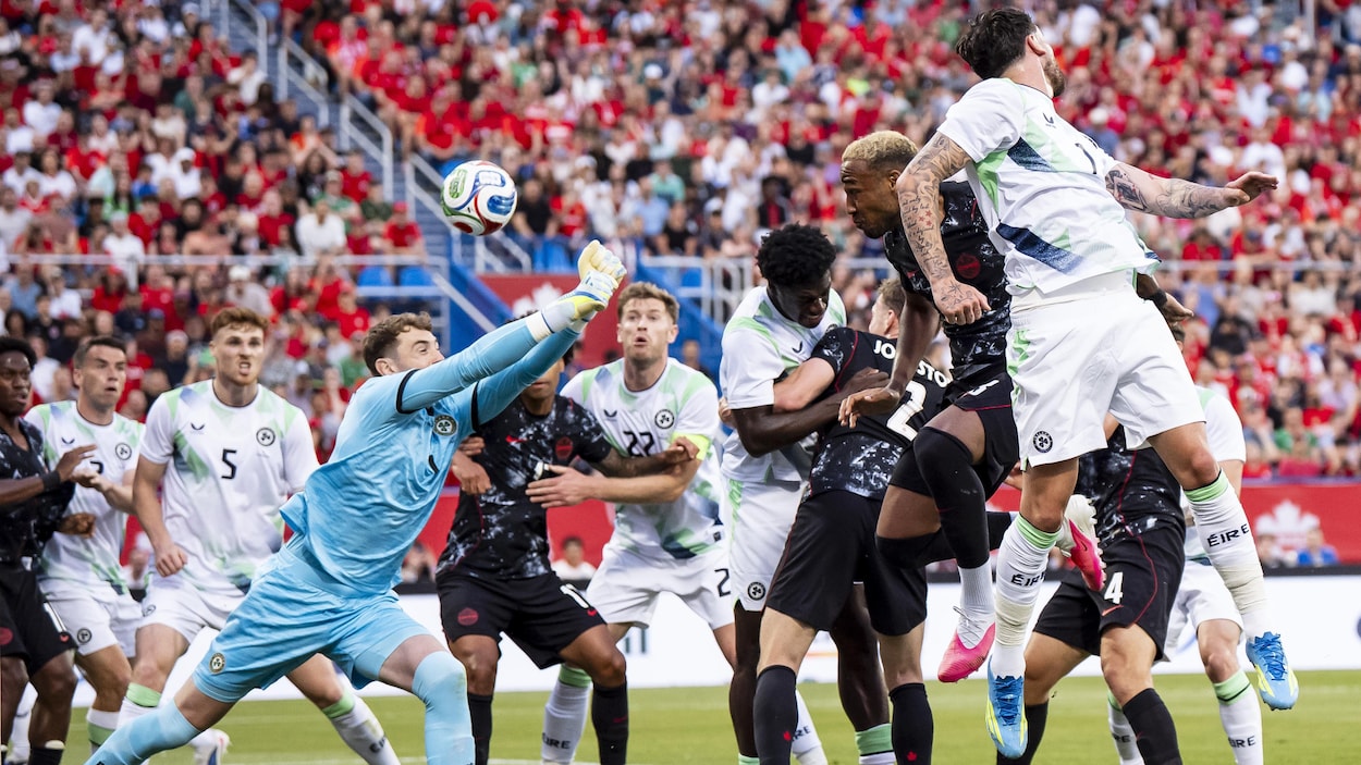 Le Canada et l’Irlande se livrent un match nul au Stade Saputo