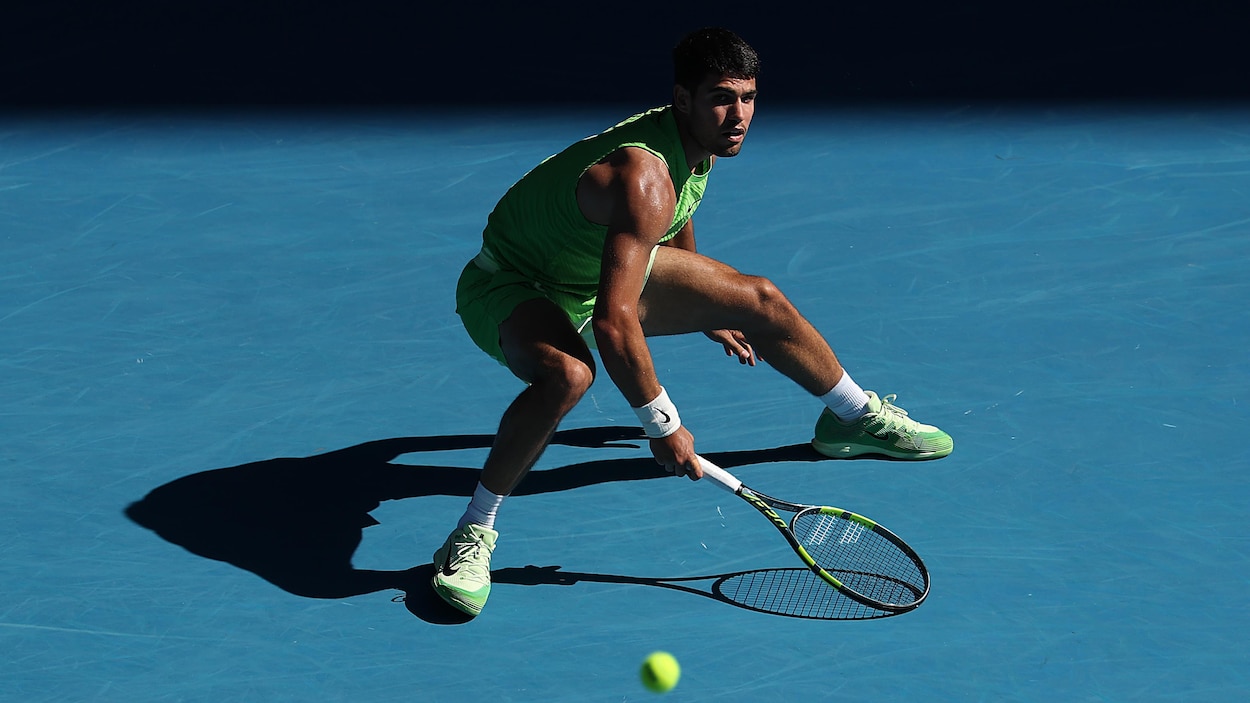 Alcaraz et Zverev avancent aux Internationaux d’Australie