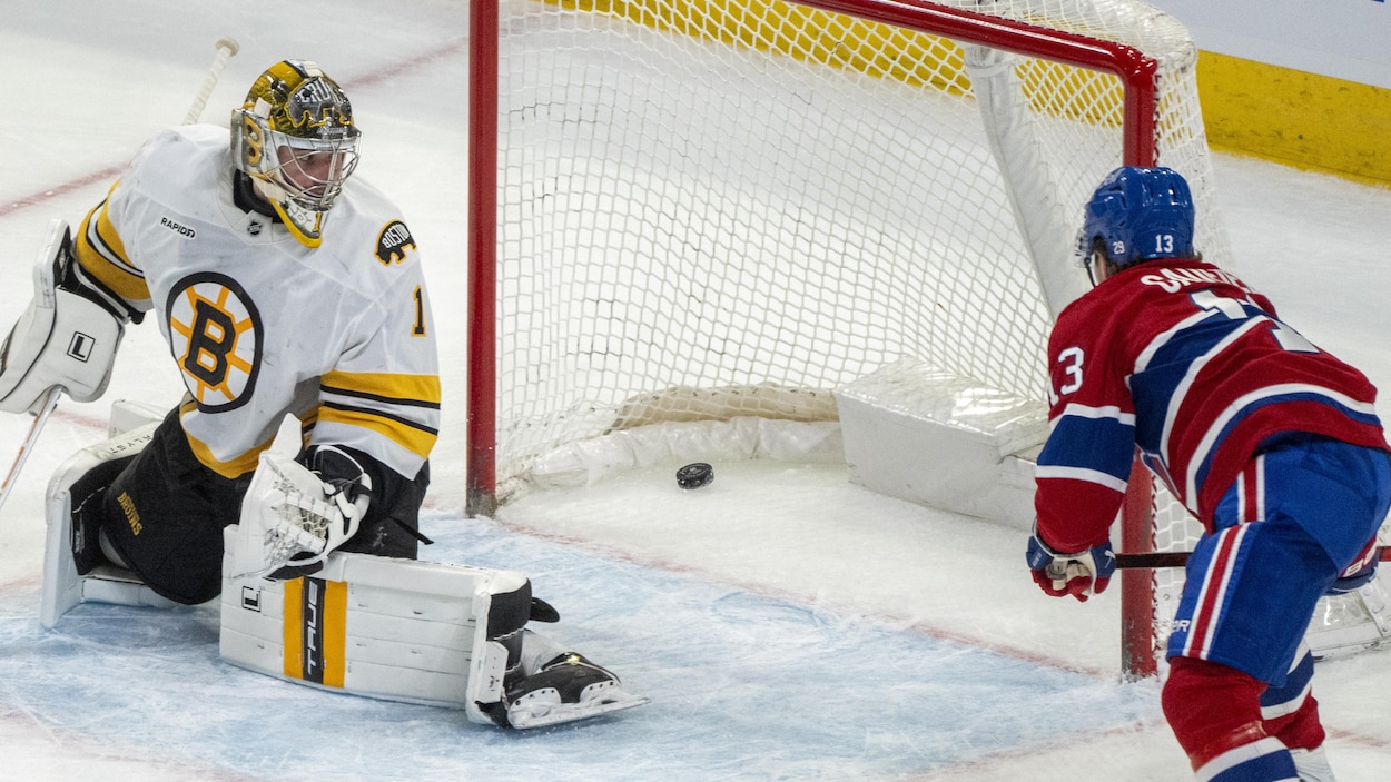 Caufield marque en prolongation et le Canadien l’emporte face aux Bruins