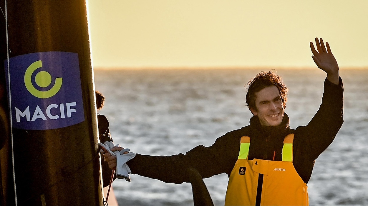 Charlie Dalin, gagnant du dernier Vendée Globe, s’éteint à 42 ans