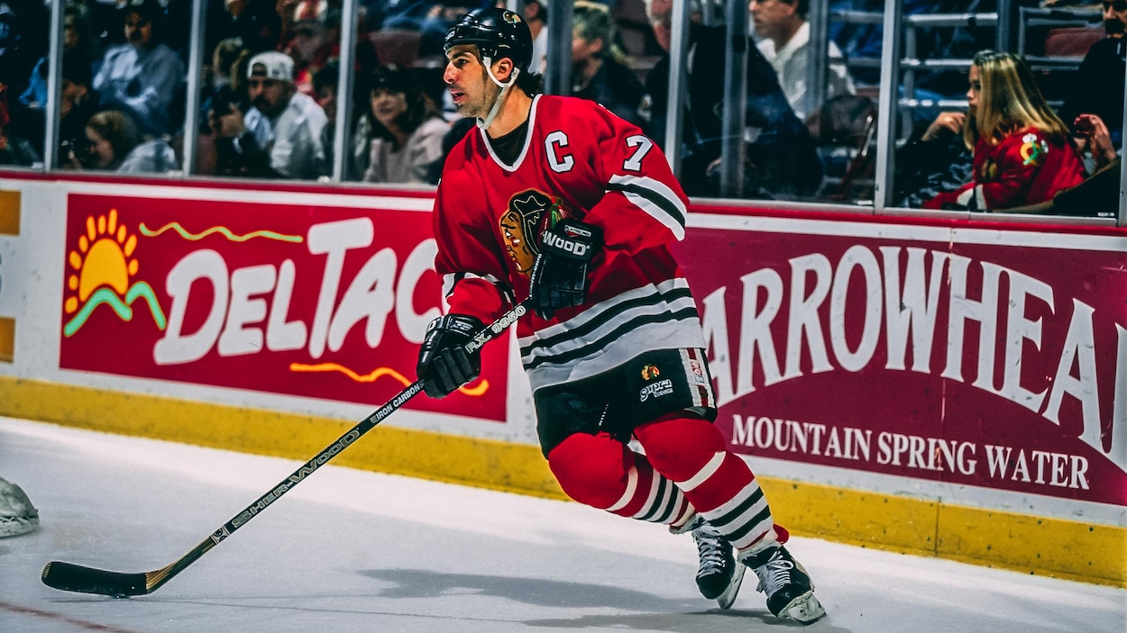 Les Blackhawks retireront le numéro 7 de Chris Chelios | Radio