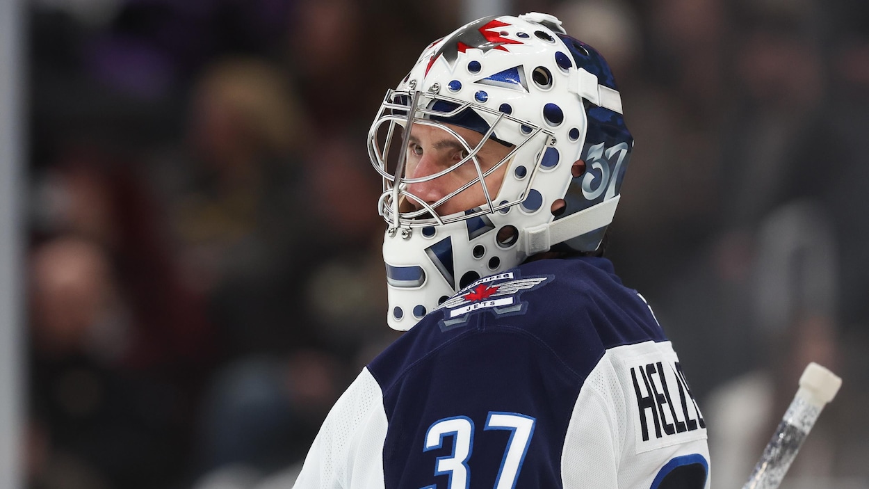 Hellebuyck pourrait revenir au jeu à temps pour affronter le Canadien