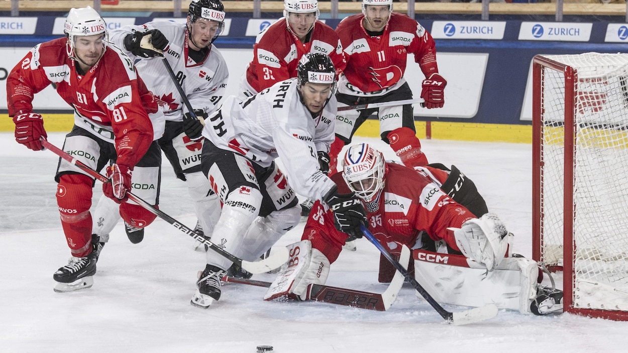 Le Canada S’écroule En Demi-finale De La Coupe Spengler | Radio-Canada