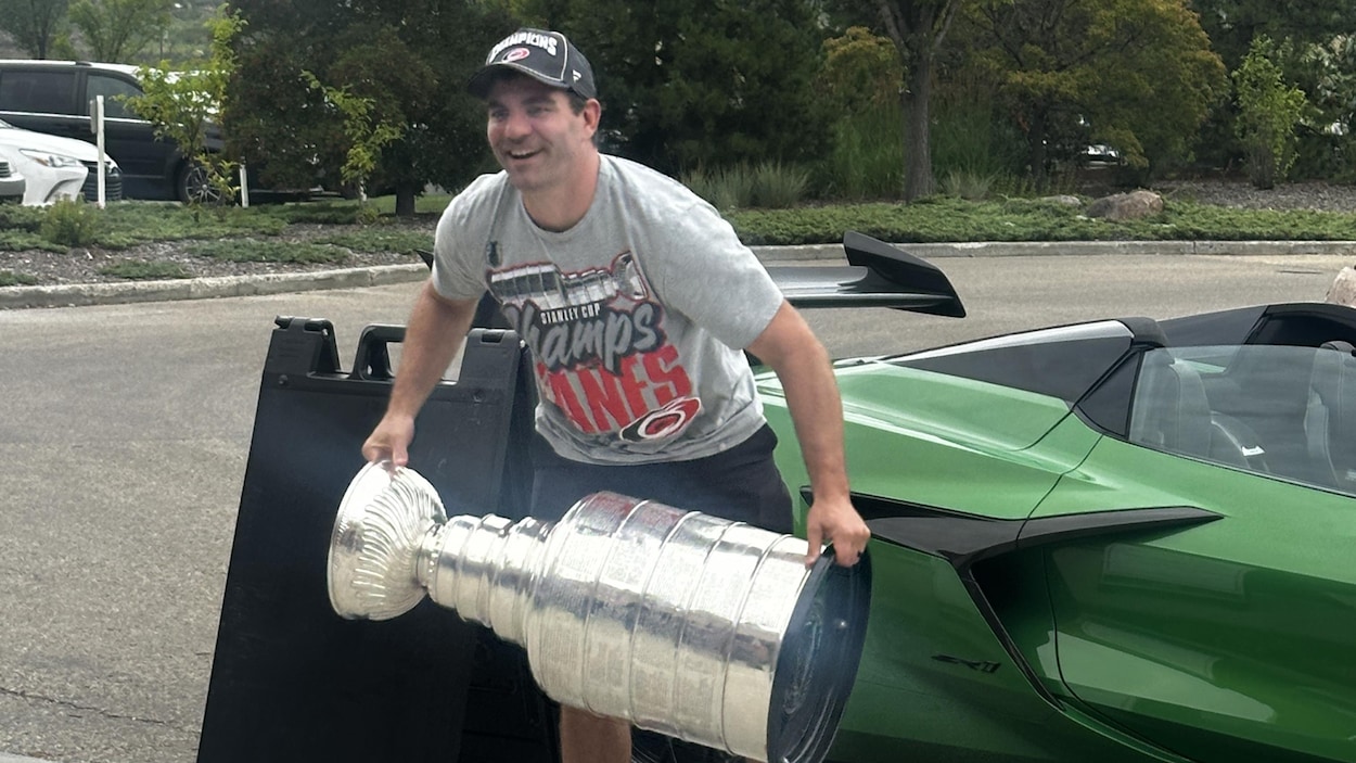 La coupe Stanley de passage en Alberta