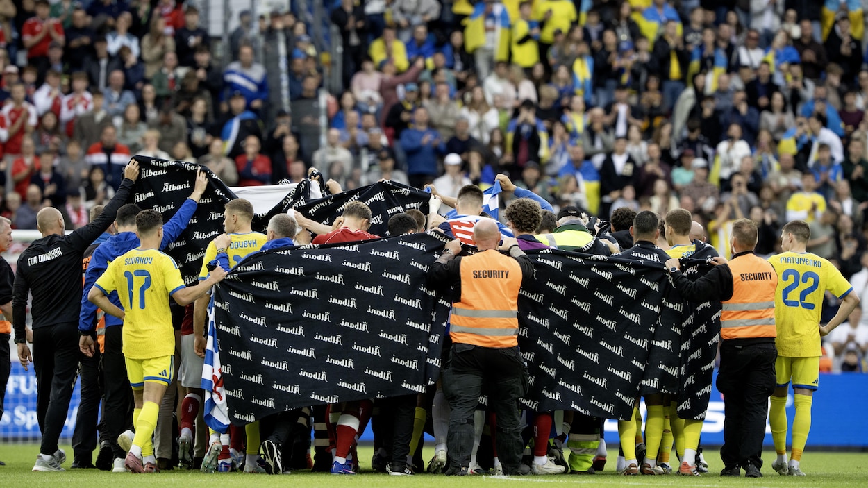 Le Danois Christian Eriksen sâeffondre de nouveau pendant un match