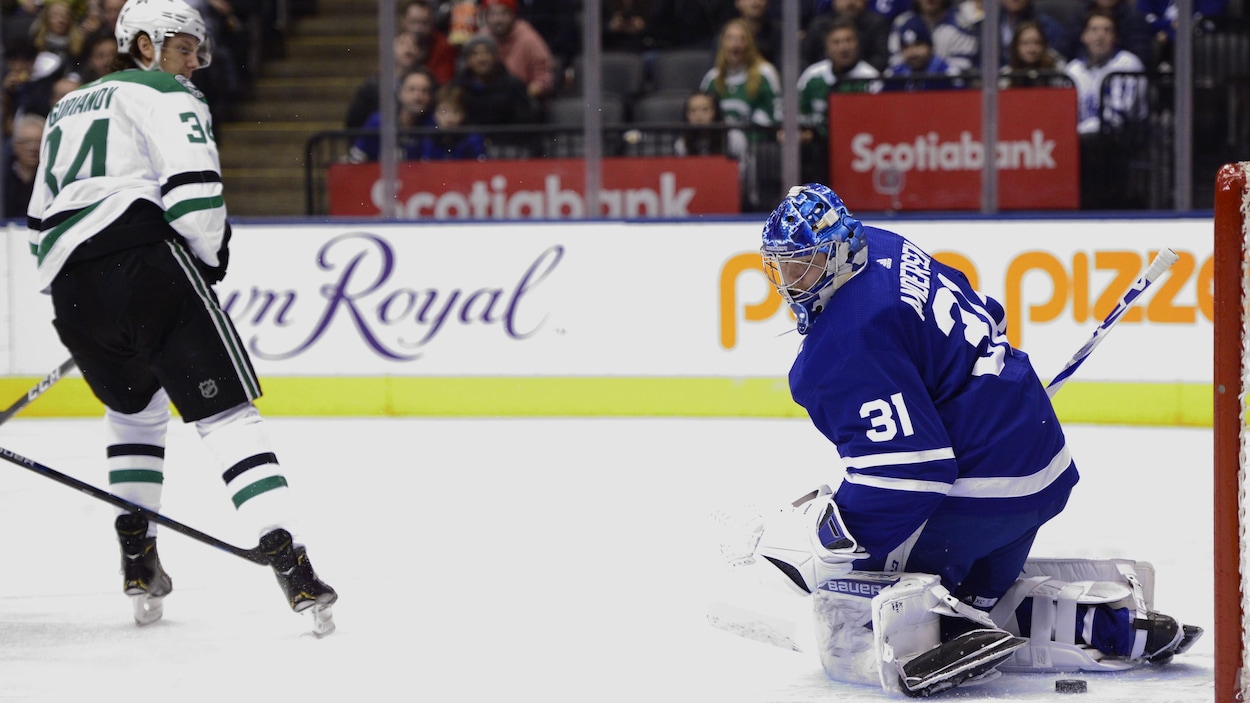 Denis Gurianov et Frederik Andersen