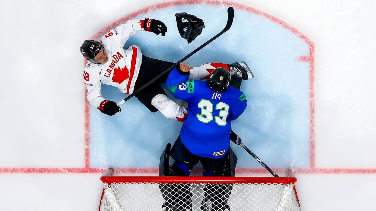 Le Canada reste invaincu au mondial de hockey