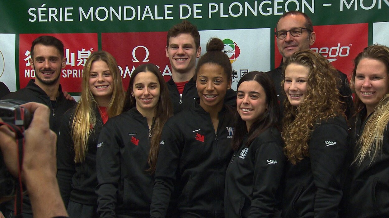 Les plongeurs réunis pour une photo de groupe.