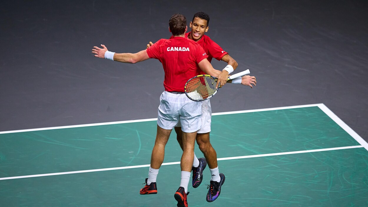 Félix Auger-Aliassime et Vasek Pospisil