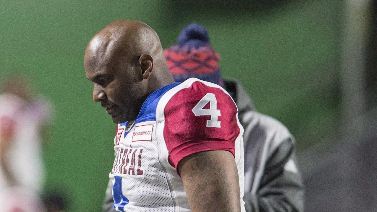 Le quart-arrière des Alouettes de Montréal Darian Durant se prépare à affronter son ancienne équipe, les Roughriders de la Saskatchewan, le 27 octobre dernier. Le quart-arrière des Alouettes de Montréal Darian Durant se prépare à affronter son ancienne équipe, les Roughriders de la Saskatchewan, le 27 octobre dernier.