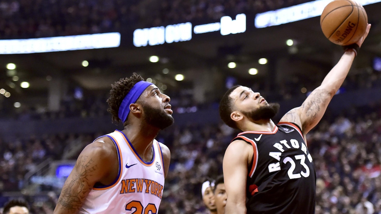 Mitchell Robinson des Knicks et Fred VanVleet des Raptors
