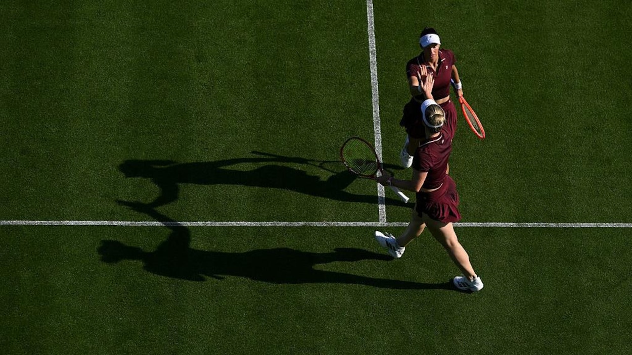 Dabrowski et Stefani passent en finale du double à Eastbourne