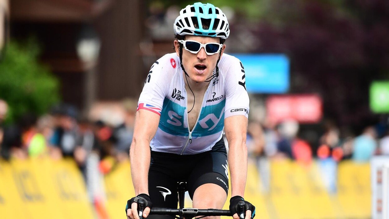Le Britannique Geraint Thomas sur son vélo dans les derniers mètre de la 5e étape du Critérium du Dauphiné. Le Britannique Geraint Thomas sur son vélo dans les derniers mètre de la 5e étape du Critérium du Dauphiné.