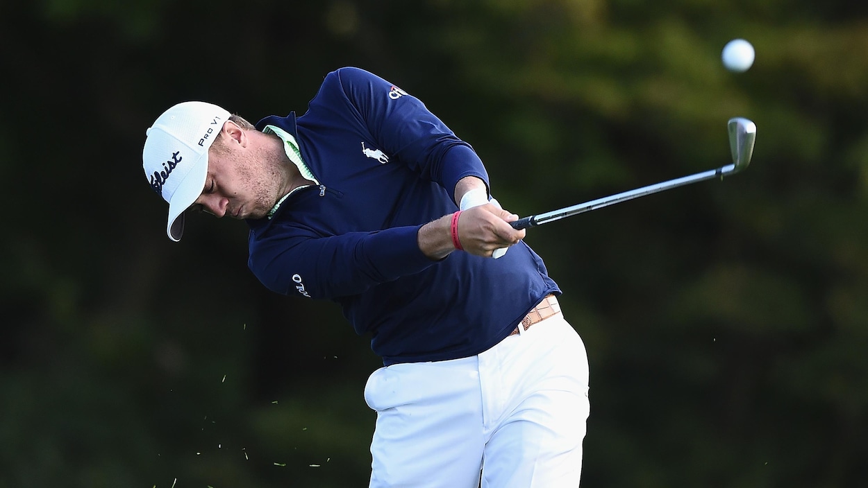 L'Américain a rendu une carte de 74 (+2) et a chuté à la 4e place après la deuxième ronde de la Coupe CJ, tournoi du circuit de la PGA. L'Américain a rendu une carte de 74 (+2) et a chuté à la 4e place après la deuxième ronde de la Coupe CJ, tournoi du circuit de la PGA.