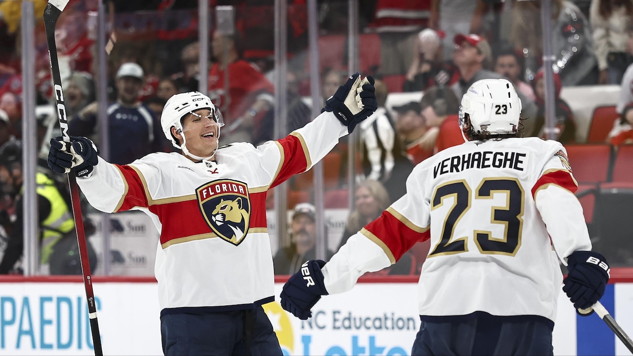 Forsling donne la victoire aux Panthers en prolongation