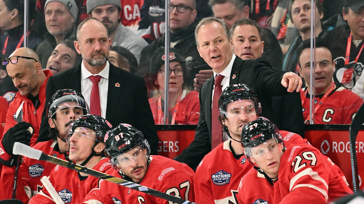 L’énigmatique virage en U de l’équipe canadienne
